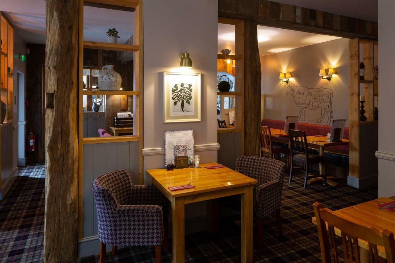 The Poacher Inn Хук Экстерьер фото