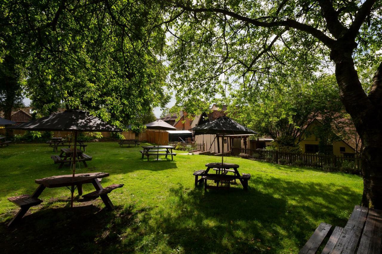 The Poacher Inn Хук Экстерьер фото